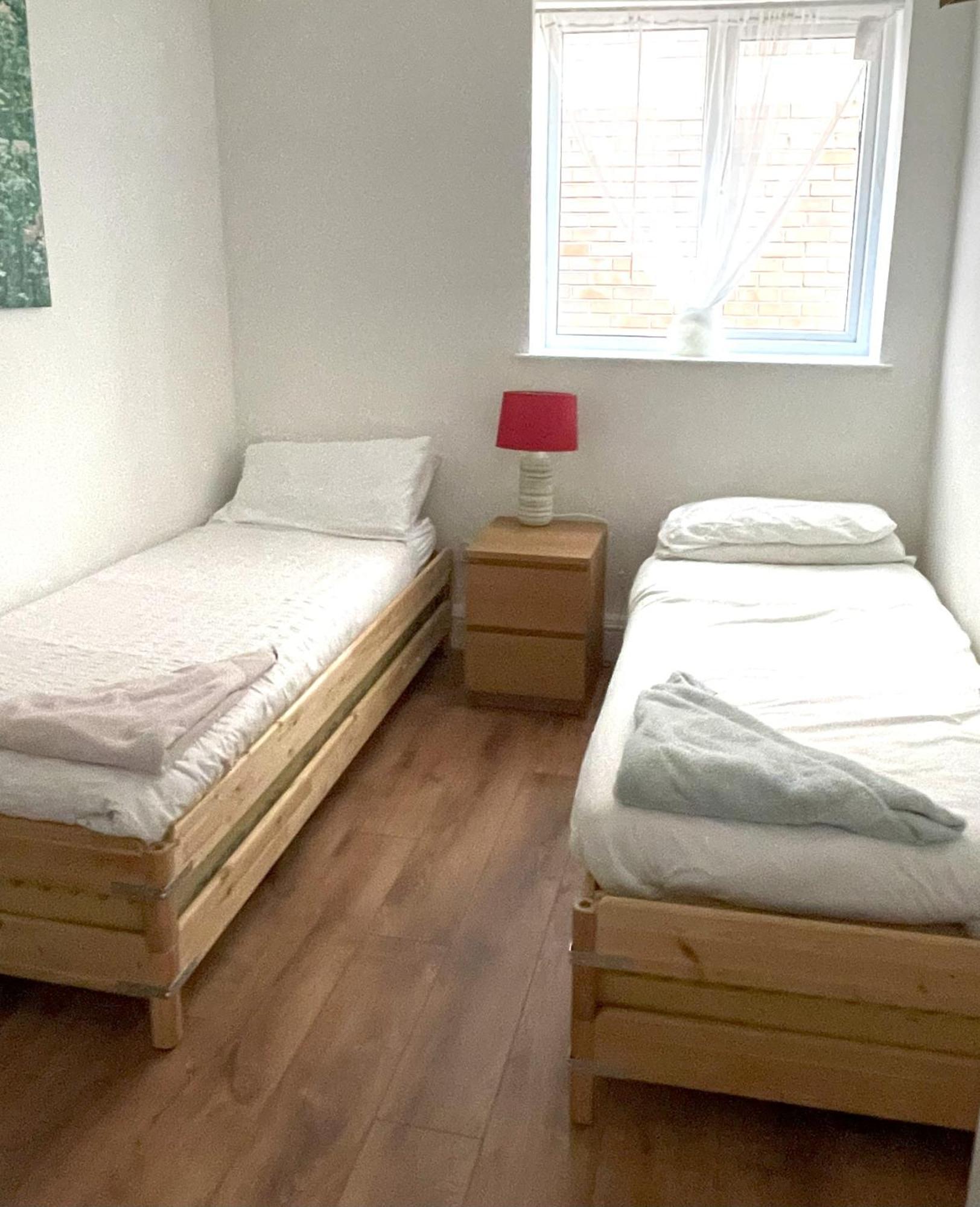 1 Fitzhamon Embankment Apartments Opposite Principality Stadium - Long Stay Offer Cardiff Zewnętrze zdjęcie