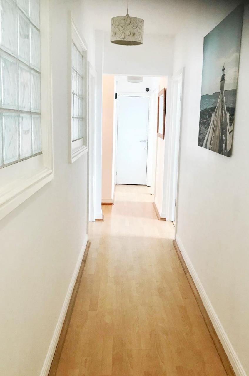 1 Fitzhamon Embankment Apartments Opposite Principality Stadium - Long Stay Offer Cardiff Zewnętrze zdjęcie